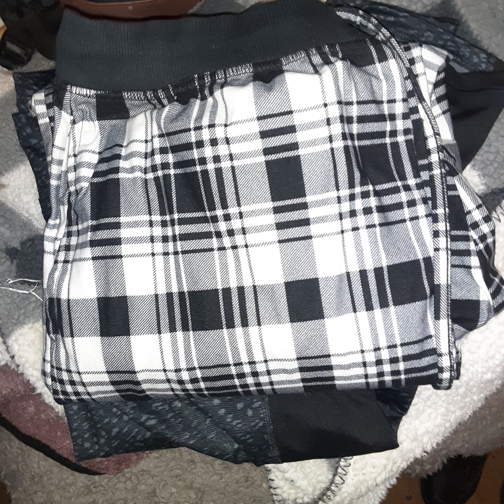 Clothing bundle - Picture 11 of 16